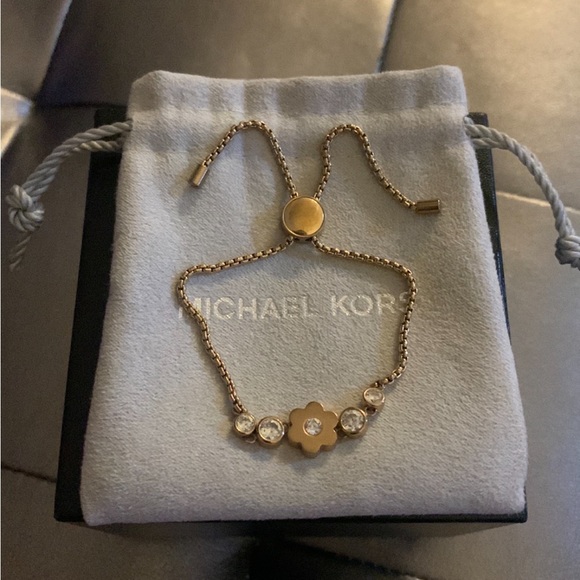 MICHAEL Michael Kors Jewelry - MK FLOWER ADJUSTABLE BRACELET
